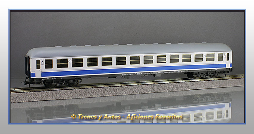 Coche pasajeros Serie B12x-12345 "Danone" - Renfe