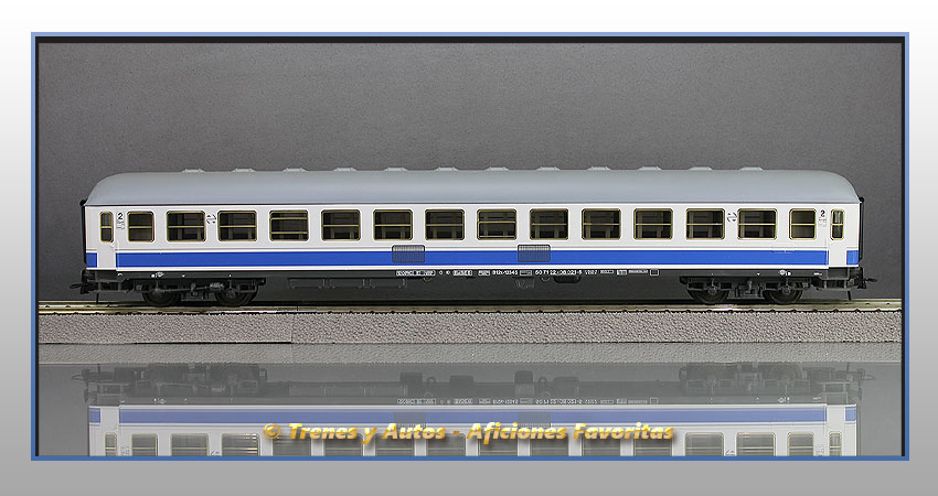 Coche pasajeros Serie B12x-12345 "Danone" - Renfe