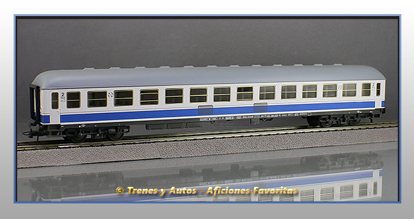 Coche pasajeros Serie B12x-12345 "Danone" - Renfe