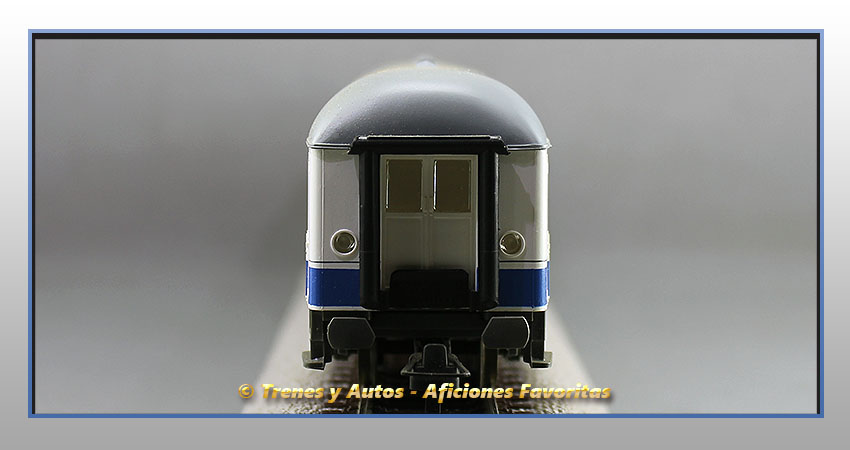 Coche pasajeros Serie B12x-12345 "Danone" - Renfe