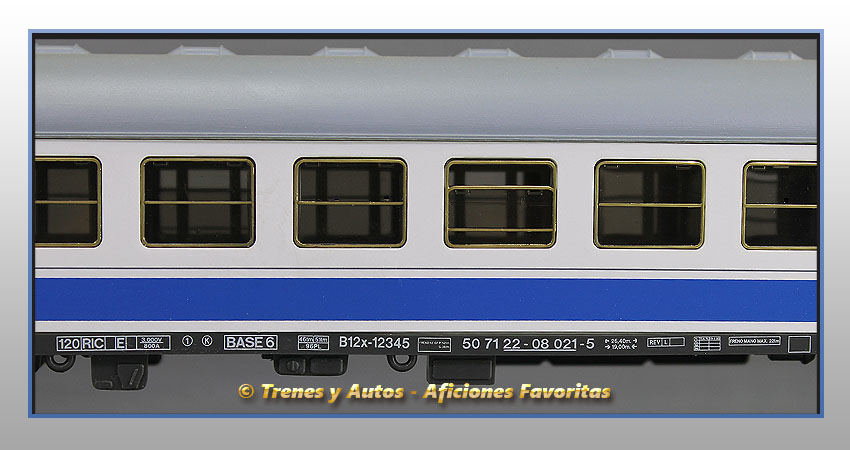 Coche pasajeros Serie B12x-12345 "Danone" - Renfe