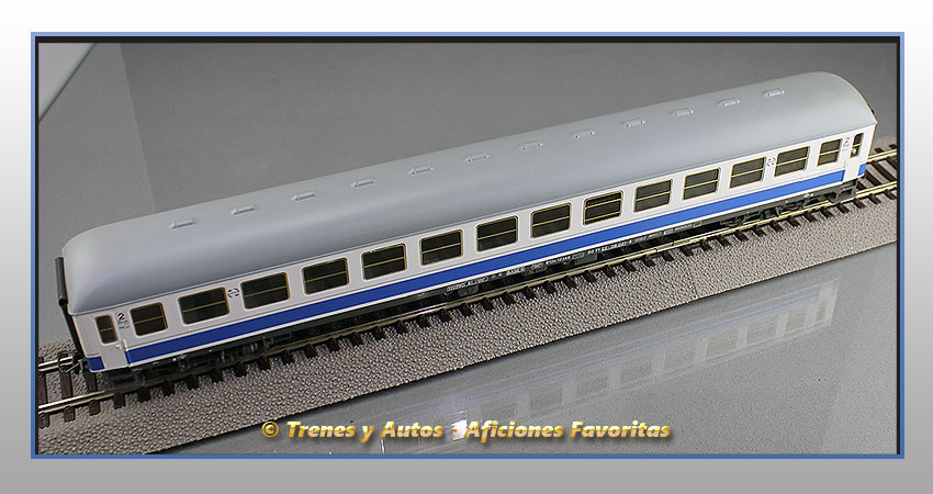 Coche pasajeros Serie B12x-12345 "Danone" - Renfe