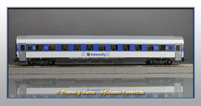 Coche pasajeros Serie B11x-10217 "Intercity" - Renfe