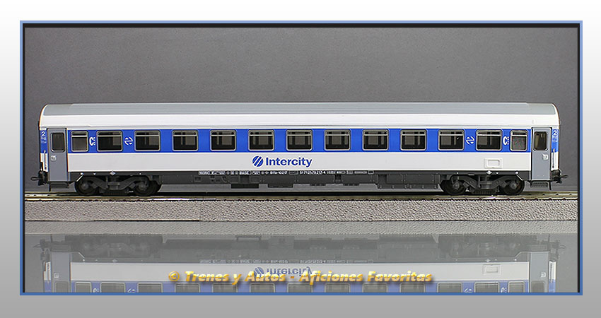 Coche pasajeros Serie B11x-10217 "Intercity" - Renfe