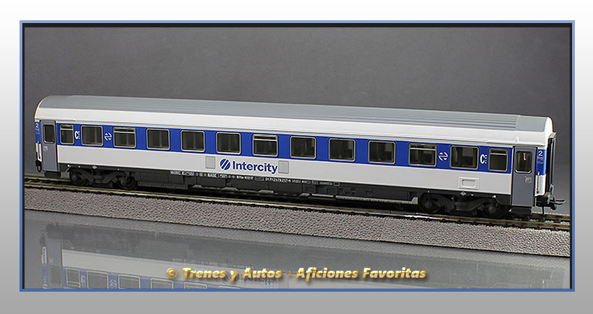 Coche pasajeros Serie B11x-10217 "Intercity" - Renfe