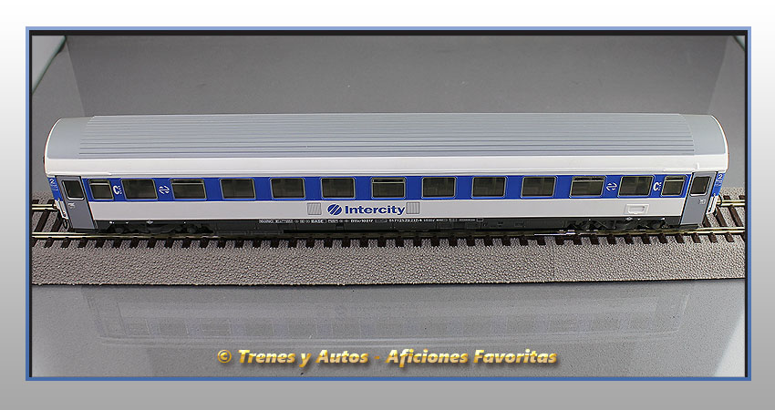 Coche pasajeros Serie B11x-10217 "Intercity" - Renfe