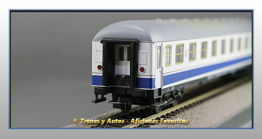Coche pasajeros Serie A10x-12106 "Danone" - Renfe