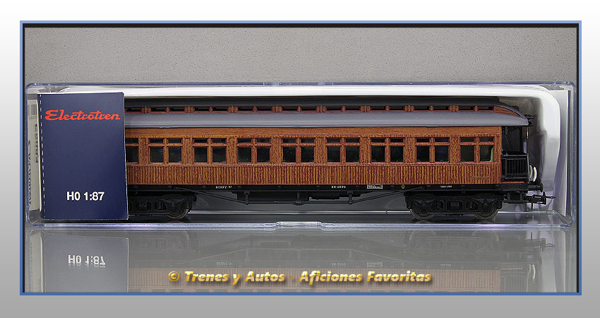 Coche pasajeros Costa con linternón BB-2334 - 2ª Clase - Renfe
