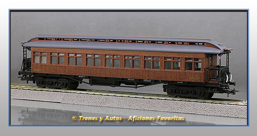 Coche pasajeros Costa con linternón BB-2334 - 2ª Clase - Renfe