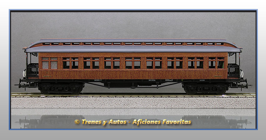 Coche pasajeros Costa con linternón BB-2334 - 2ª Clase - Renfe