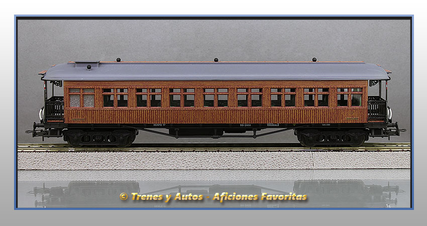 Coche pasajeros Costa BB-2466 - 2ª Clase -  Renfe