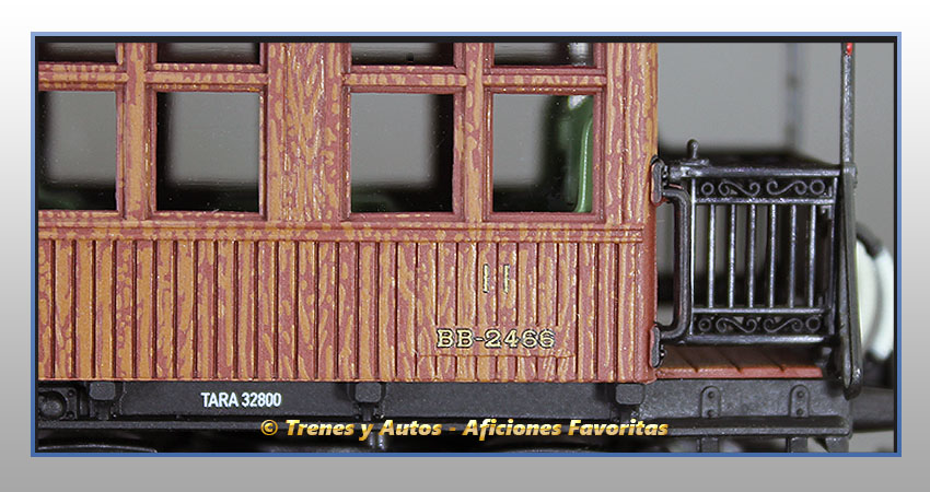 Coche pasajeros Costa BB-2466 - 2ª Clase -  Renfe
