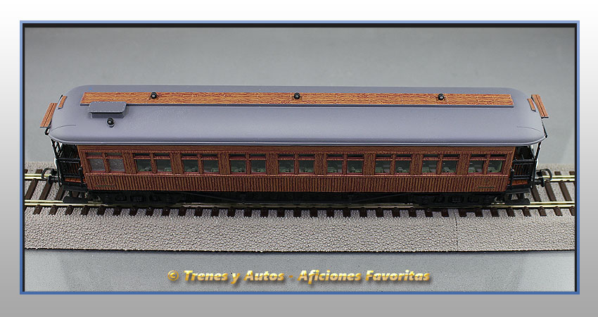 Coche pasajeros Costa BB-2466 - 2ª Clase -  Renfe