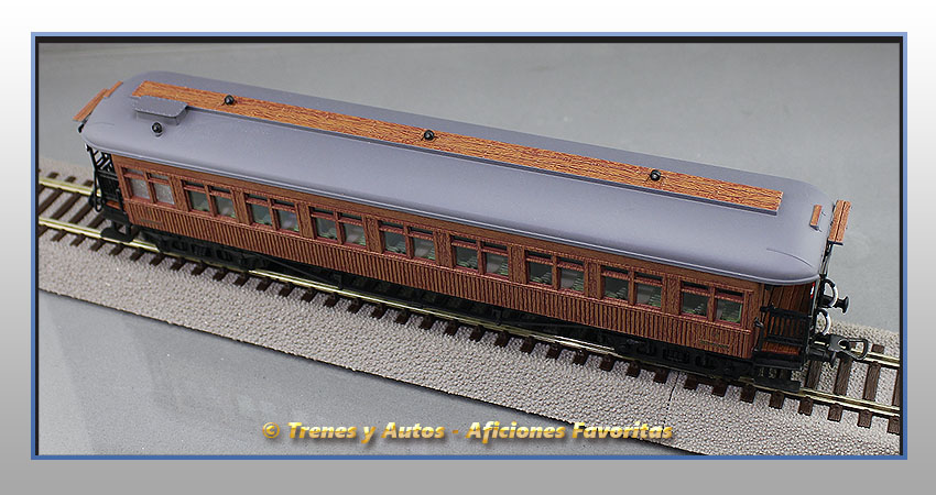 Coche pasajeros Costa BB-2466 - 2ª Clase -  Renfe