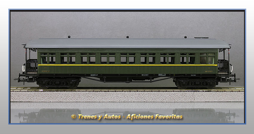 Coche pasajeros Costa BB-2387 - 2ª Clase - Renfe