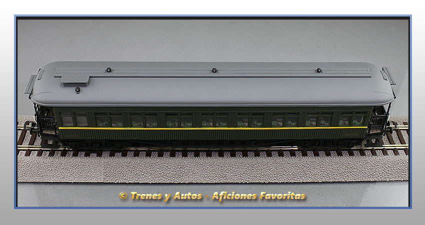 Coche pasajeros Costa BB-2387 - 2ª Clase - Renfe