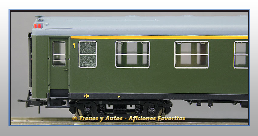 Coche pasajeros Serie 5000 AAR-5015 1ª Clase y Cafetería - Renfe