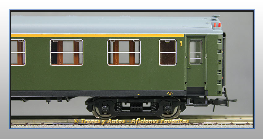 Coche pasajeros Serie 5000 AA-5075 Clase 1ª - Renfe
