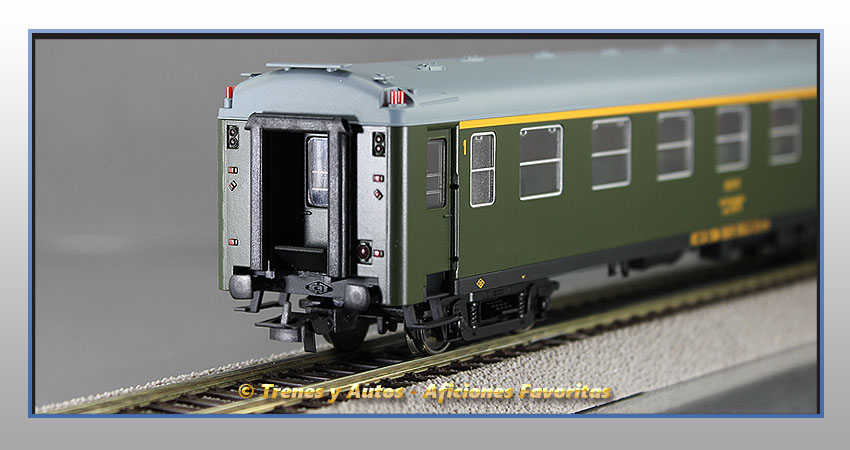 Coche pasajeros Serie 5000 AA-5075 Clase 1ª - Renfe