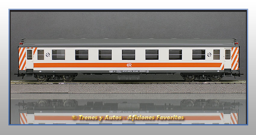 Coche pasajeros regional Serie 6000 B7r-6237 - Renfe