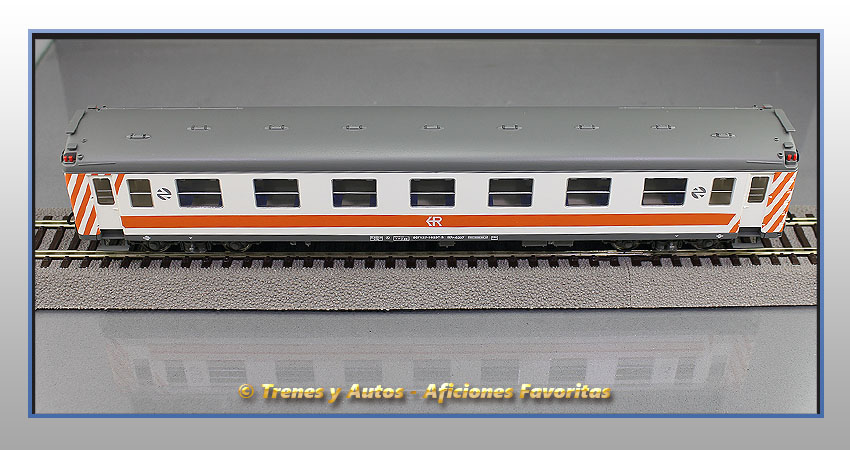 Coche pasajeros regional Serie 6000 B7r-6237 - Renfe