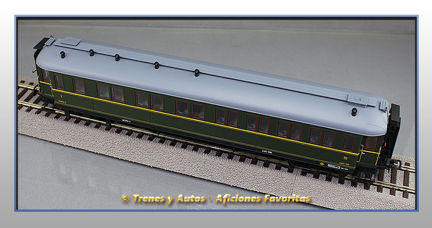 Coche pasajeros verderón Serie 301/344 ACC-331 1ª y 3ª Clase - Renfe