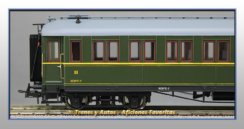 Coche pasajeros verderón Serie 360/576 CC-470  3ª Clase - Renfe