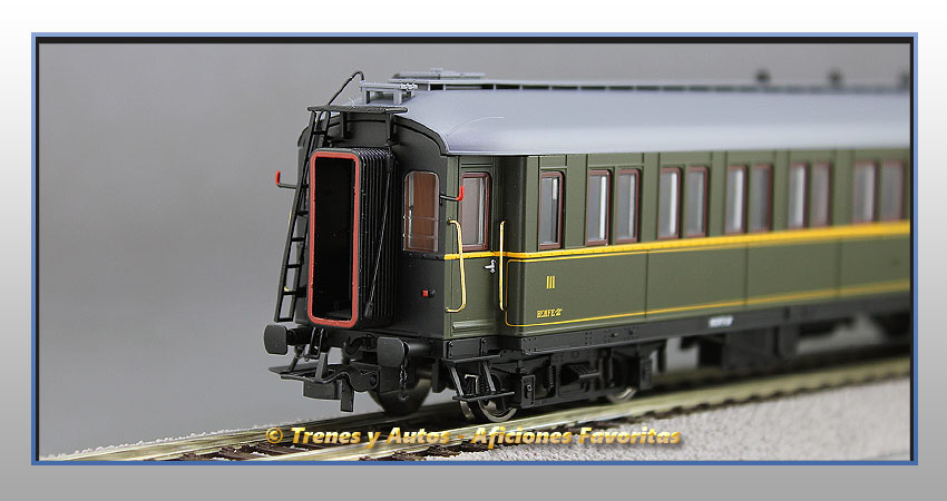 Coche pasajeros verderón Serie 301/318 BBC-318 2ª y 3ª Clase - Renfe