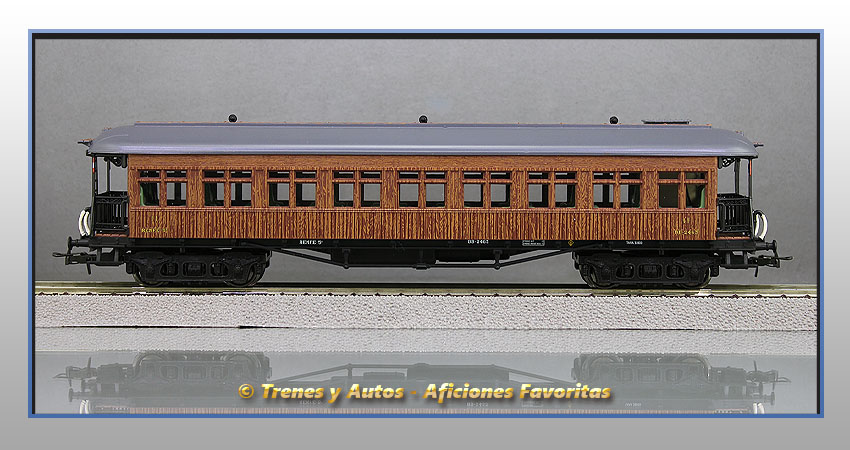 Coche pasajeros costa BB-2463 2ª Clase - Renfe
