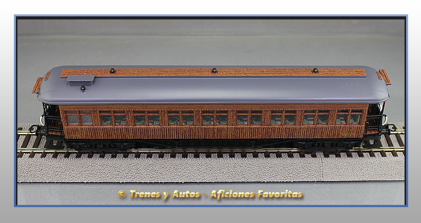Coche pasajeros costa BB-2463 2ª Clase - Renfe