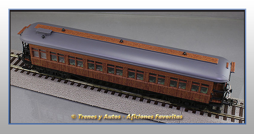 Coche pasajeros costa BB-2463 2ª Clase - Renfe