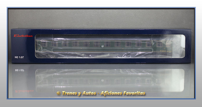Coche pasajeros Serie 8000 BB-8536 2ª Clase - Renfe