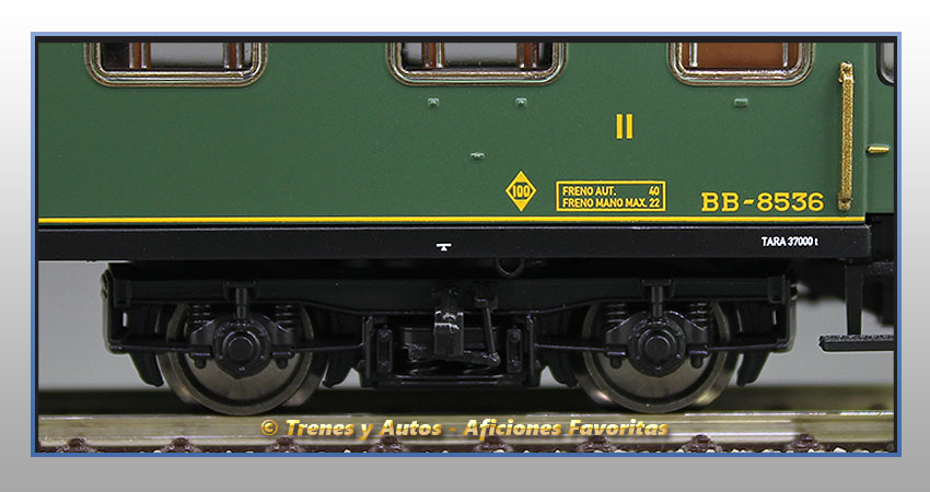 Coche pasajeros Serie 8000 BB-8536 2ª Clase - Renfe