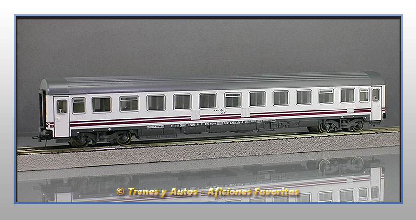 Coche pasajeros Serie 10000 B11x-10284 Pantone "Largo Recorrido" - Renfe
