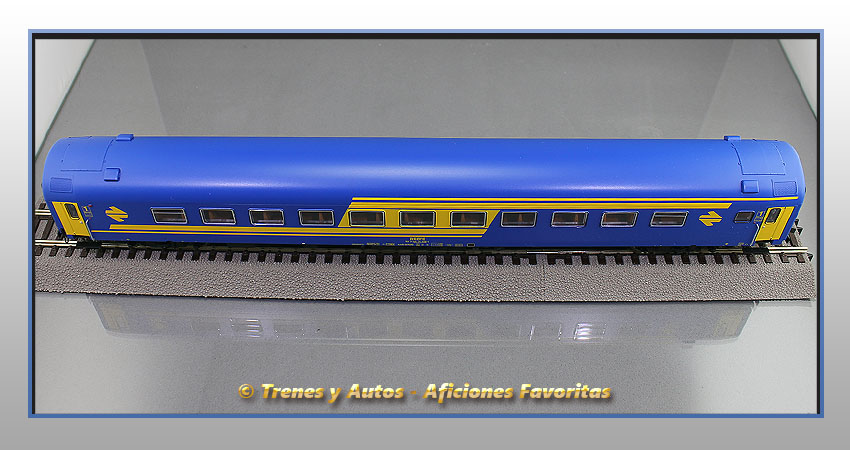 Coche pasajeros Serie 9800 BBR-9802 - Renfe