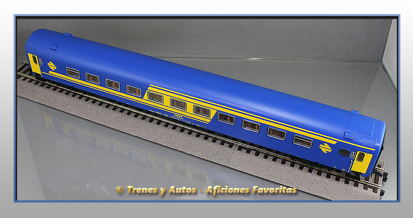 Coche pasajeros Serie 9800 BBR-9802 - Renfe
