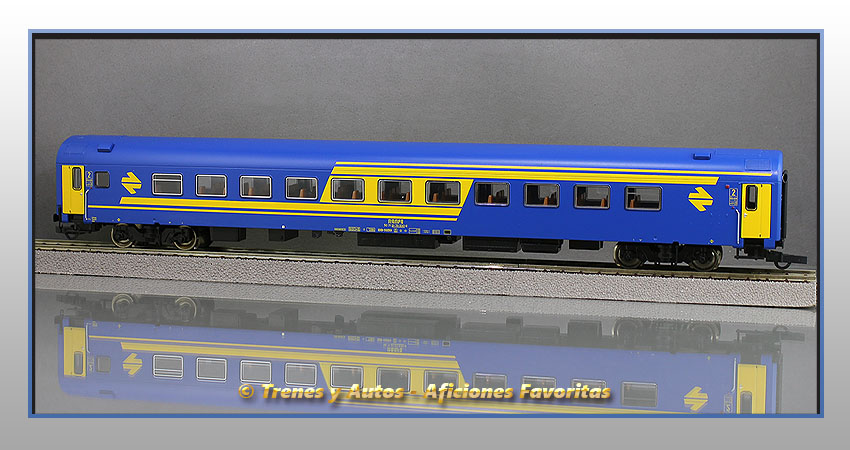 Coche pasajeros Serie 9200 BB-9230 - Renfe