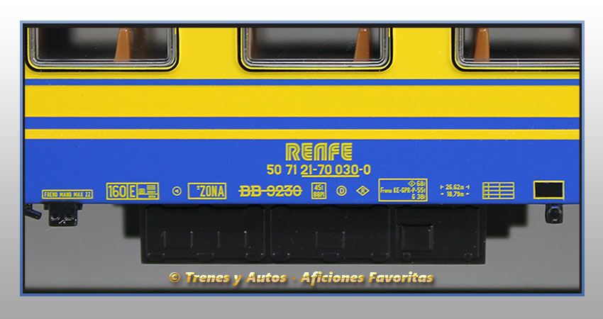 Coche pasajeros Serie 9200 BB-9230 - Renfe