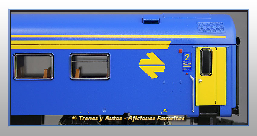 Coche pasajeros Serie 9200 BB-9230 - Renfe