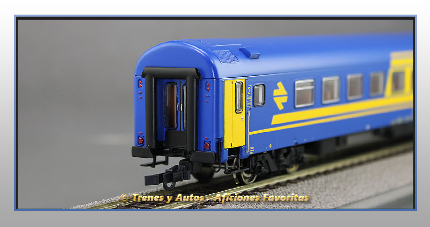 Coche pasajeros Serie 9200 BB-9230 - Renfe