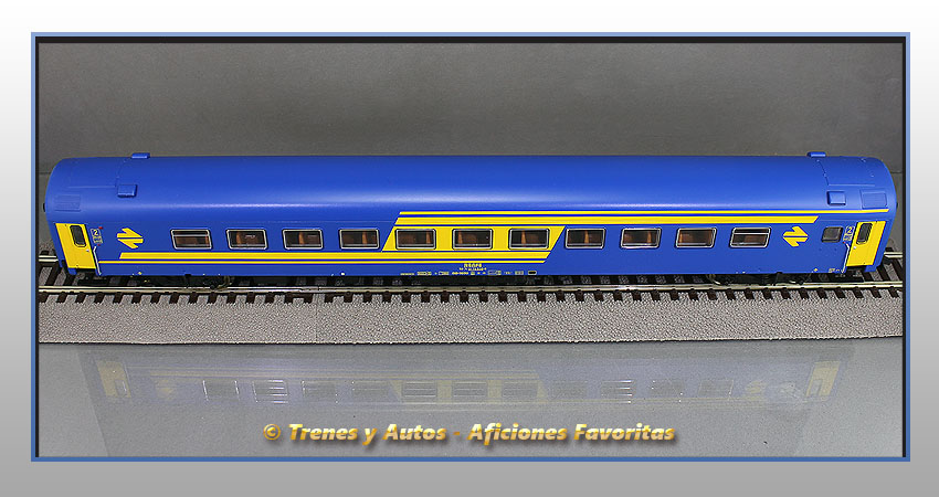 Coche pasajeros Serie 9200 BB-9230 - Renfe