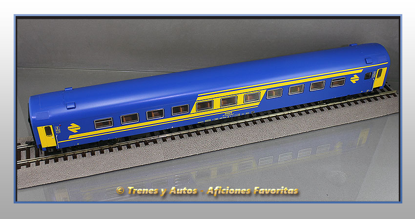 Coche pasajeros Serie 9200 BB-9230 - Renfe