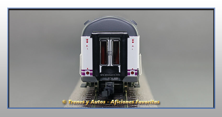 Coche pasajeros Serie 9000 A12t-9008 "Renfe Operadora" Clase 1ª Preferente - Renfe