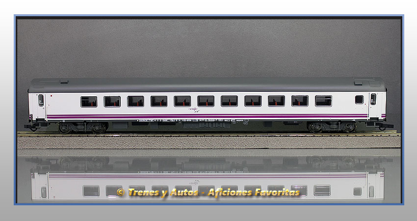 Coche pasajeros Serie 9000 A12t-9008 "Renfe Operadora" Clase 1ª Preferente - Renfe