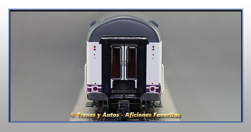 Coche pasajeros Serie 9000 A12t-9103 "Renfe Operadora" Clase 1ª Preferente - Renfe