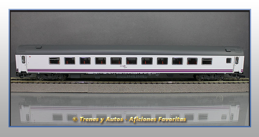 Coche pasajeros Serie 9000 A12t-9103 "Renfe Operadora" Clase 1ª Preferente - Renfe