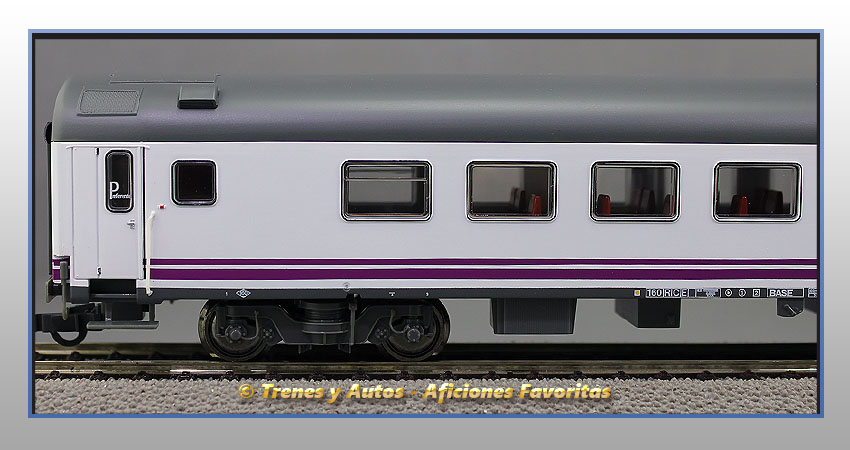 Coche pasajeros Serie 9000 A12t-9103 "Renfe Operadora" Clase 1ª Preferente - Renfe