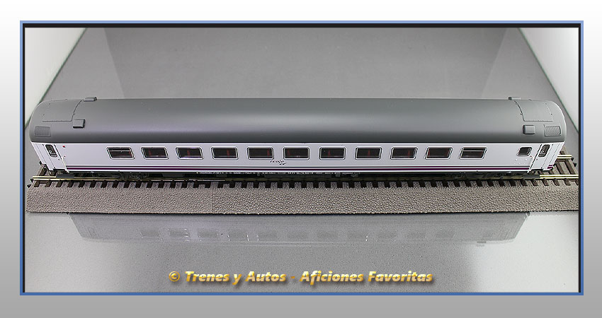 Coche pasajeros Serie 9000 A12t-9103 "Renfe Operadora" Clase 1ª Preferente - Renfe