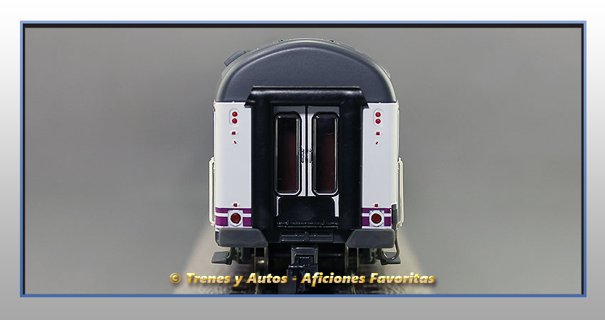 Coche pasajeros Serie 9900 Pantone RRRt-9907 Restaurante - Renfe