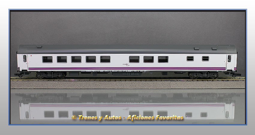 Coche pasajeros Serie 9900 Pantone RRRt-9907 Restaurante - Renfe